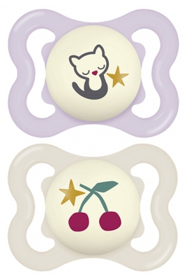 MAM Sucette Suprême Nuit - 2-6 Mois - Silicone - X2 - Modèle : Chat et Cerises