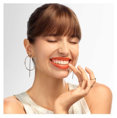 Vaseline Gluta-Hya Lip Sérum Gloss Teinté Lèvres Repulpant 10 ml - Teinte : Juicy Peach