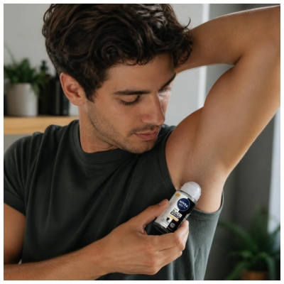 Nivea Men Black & White Déodorant 72H Anti-Transpirant Ultimate Impact Roll-On 50 ml