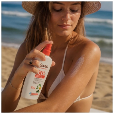 Lovea Spray Hydratant Monoï de Tahiti Très Haute Protection Visage et Corps SPF50+ 150 ml