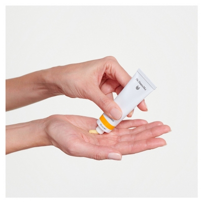 Dr. Hauschka Crème de Jour Rafraichissante au Coing 30 ml