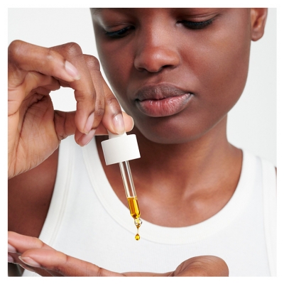 Dr. Hauschka Huile Équilibrante Régulatrice pour le Visage 18 ml