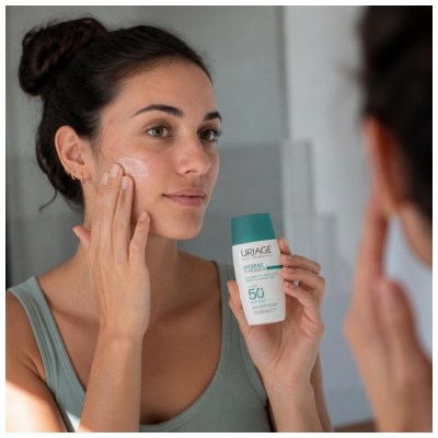 Uriage Hyséac 3-Regul + Soin Global Anti-Imperfections Visage SPF50+ 50 ml