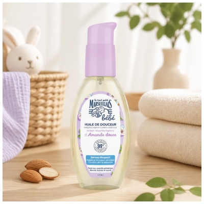 Le Petit Marseillais Bébé Huile de Douceur d'Amande Douce Massage Bain Corps Cheveux 118 ml