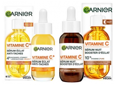 Garnier SkinActive Vitamine C Sérum Éclat et Anti Taches 30 ML + Sérum Nuit Vitamine C Booster d'Éclat 30 ml
