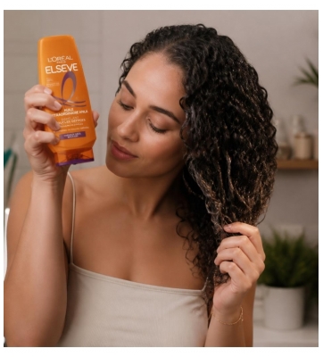 L'Oréal Paris Elseve Huile Extraordinaire Amla Après-Shampoing Démêlant Boucles Définies Cheveux Secs Bouclés 250 ml